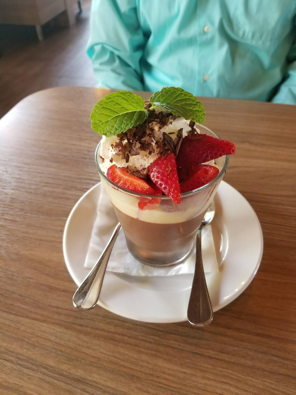 Yannis Bar & Grill | restaurant | 12015 Scripps Highlands Dr, San Diego, CA 92131, USA | 8585270011 OR +1 858-527-0011