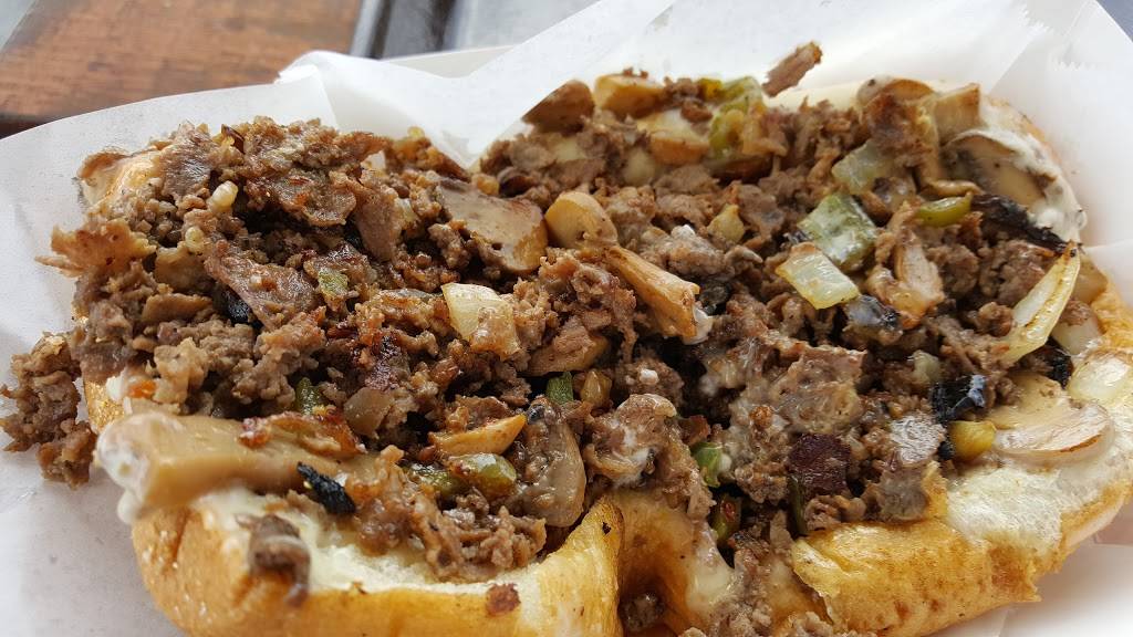 Phillys Phamous Cheesesteaks | restaurant | 2301 San Pedro Ave, San Antonio, TX 78212, USA | 2106218908 OR +1 210-621-8908