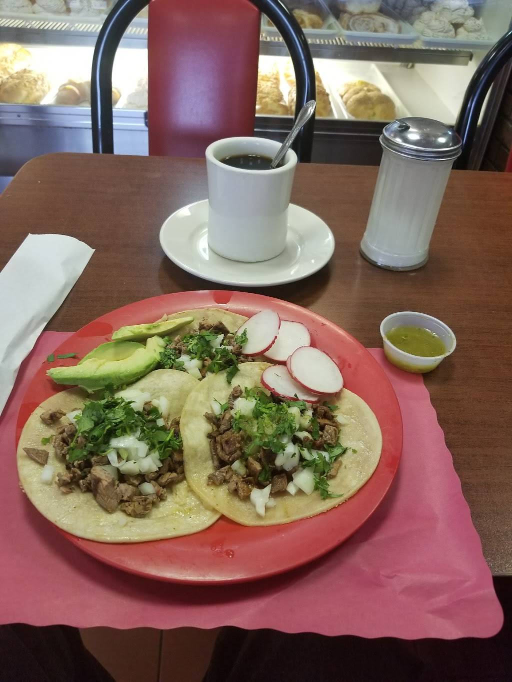 Antojitos Y Mas | restaurant | 1035 Elizabeth Ave, Elizabeth, NJ 07201, USA | 9083527377 OR +1 908-352-7377