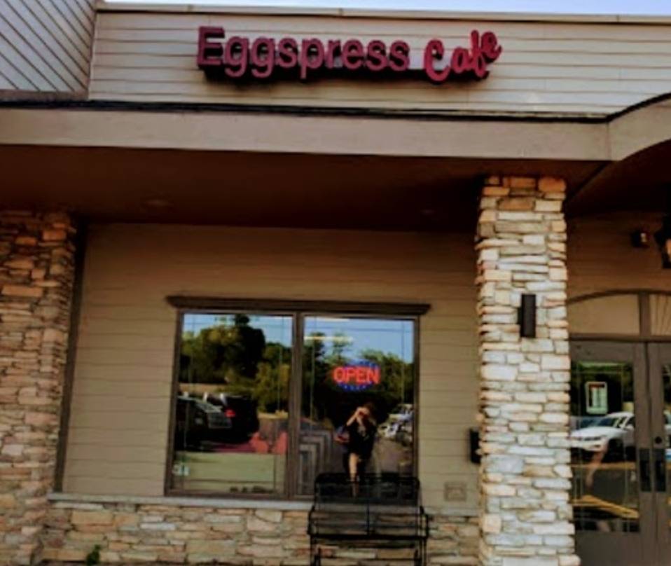 Eggspress Cafe | restaurant | 651 Railroad Ave, Round Lake, IL 60073, USA | 8477400285 OR +1 847-740-0285