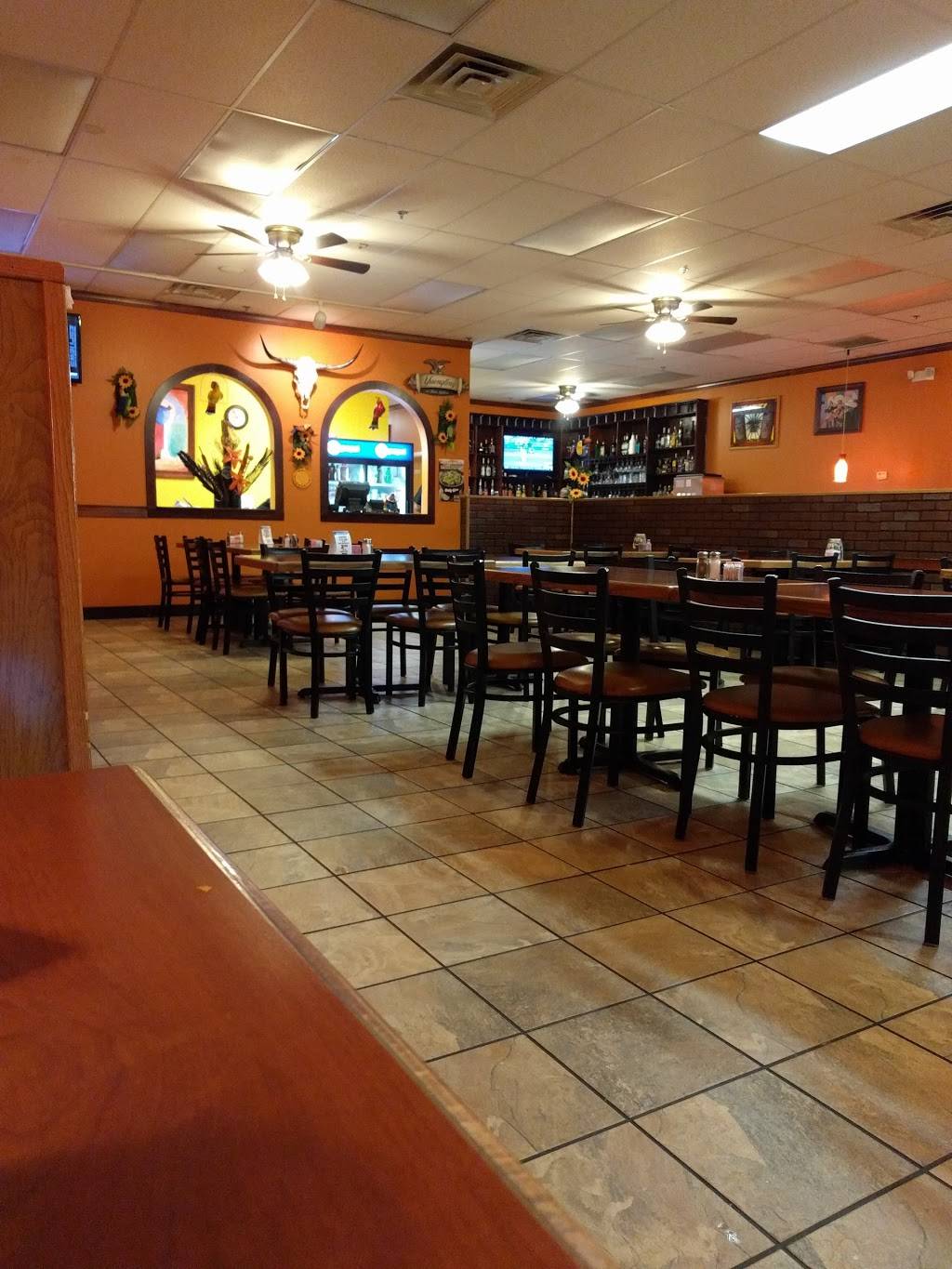 El Rey Mexican Restaurant | restaurant | 544 Emily Dr, Clarksburg, WV 26301, USA | 3046224422 OR +1 304-622-4422