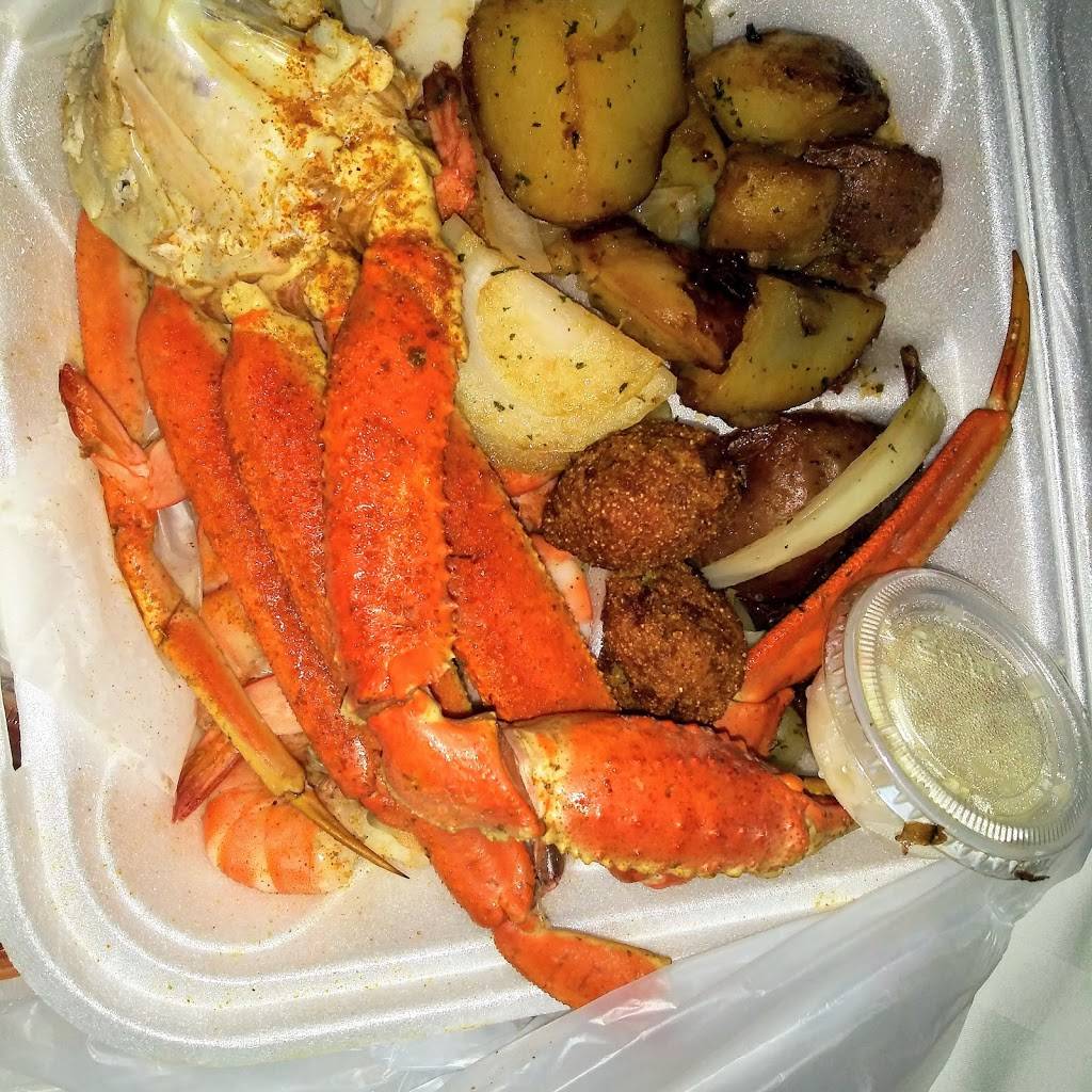 Sams Crab House | restaurant | 4100 Jefferson Davis Hwy, Richmond, VA 23234, USA | 8044472503 OR +1 804-447-2503