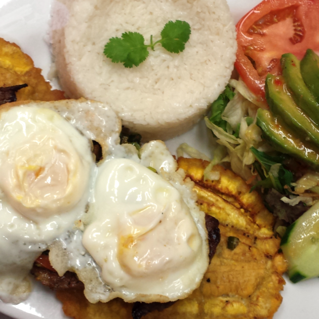 Pueblito Paisa Colombia Restaurant | restaurant | 66 Hollis St, Framingham, MA 01702, USA | 5084241125 OR +1 508-424-1125