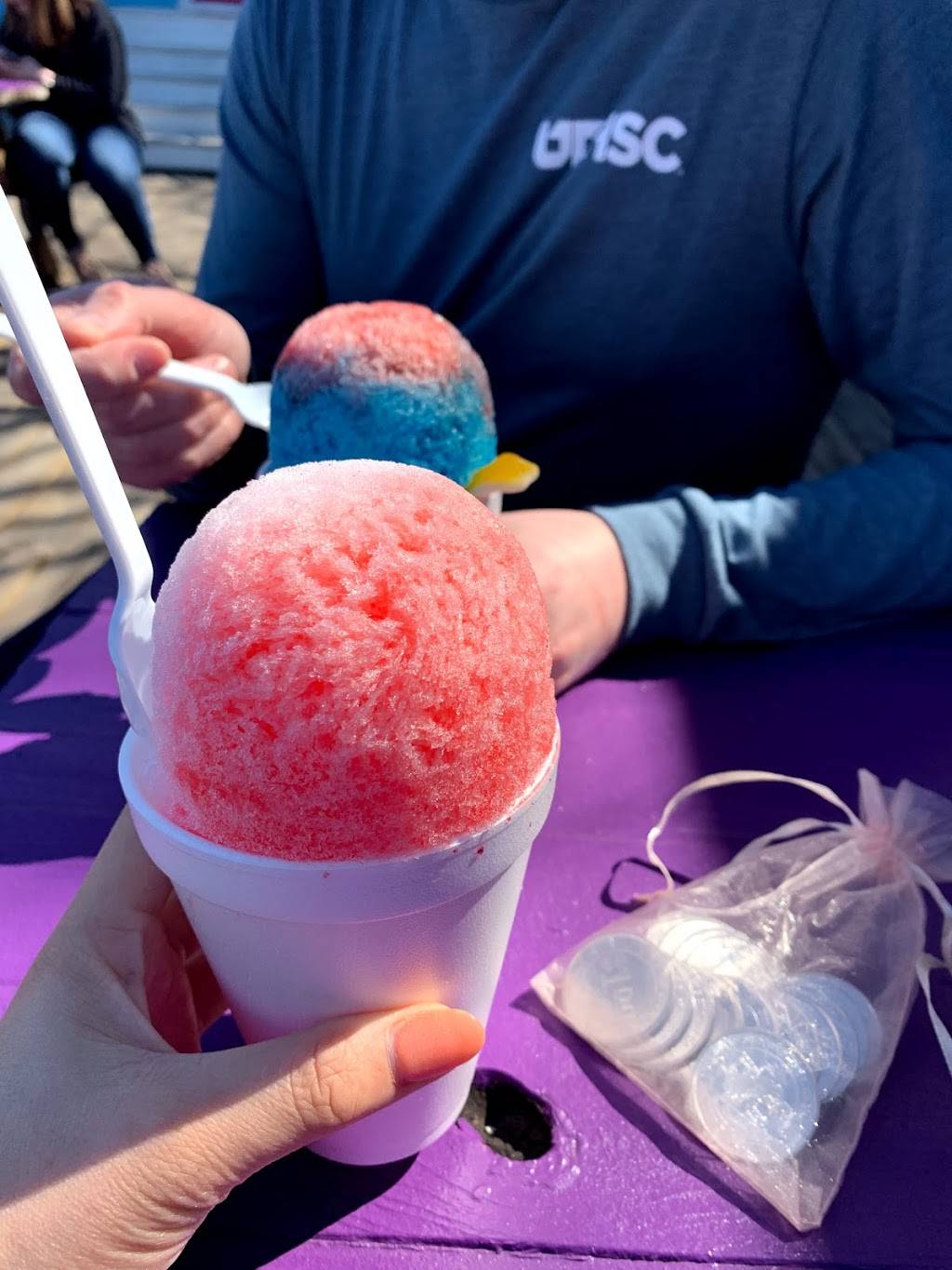Pelicans SnoBalls | restaurant | 5900 Kingston Pike, Knoxville, TN 37919, USA | 8652476463 OR +1 865-247-6463