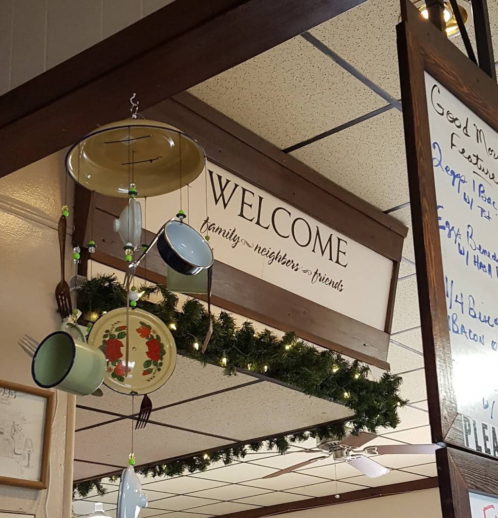 Fobs Fine Food | restaurant | Crystal Falls, MI 49920, USA | 9068754200 OR +1 906-875-4200