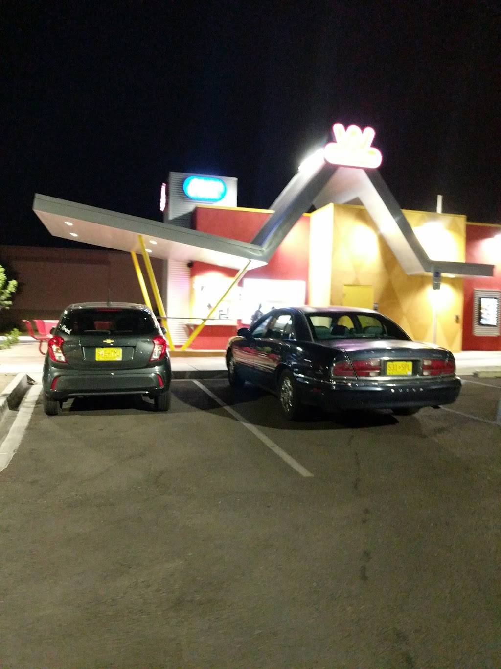 Wienerschnitzel | restaurant | 2551 Corona Dr NW, Albuquerque, NM 87120, USA | 5058368636 OR +1 505-836-8636