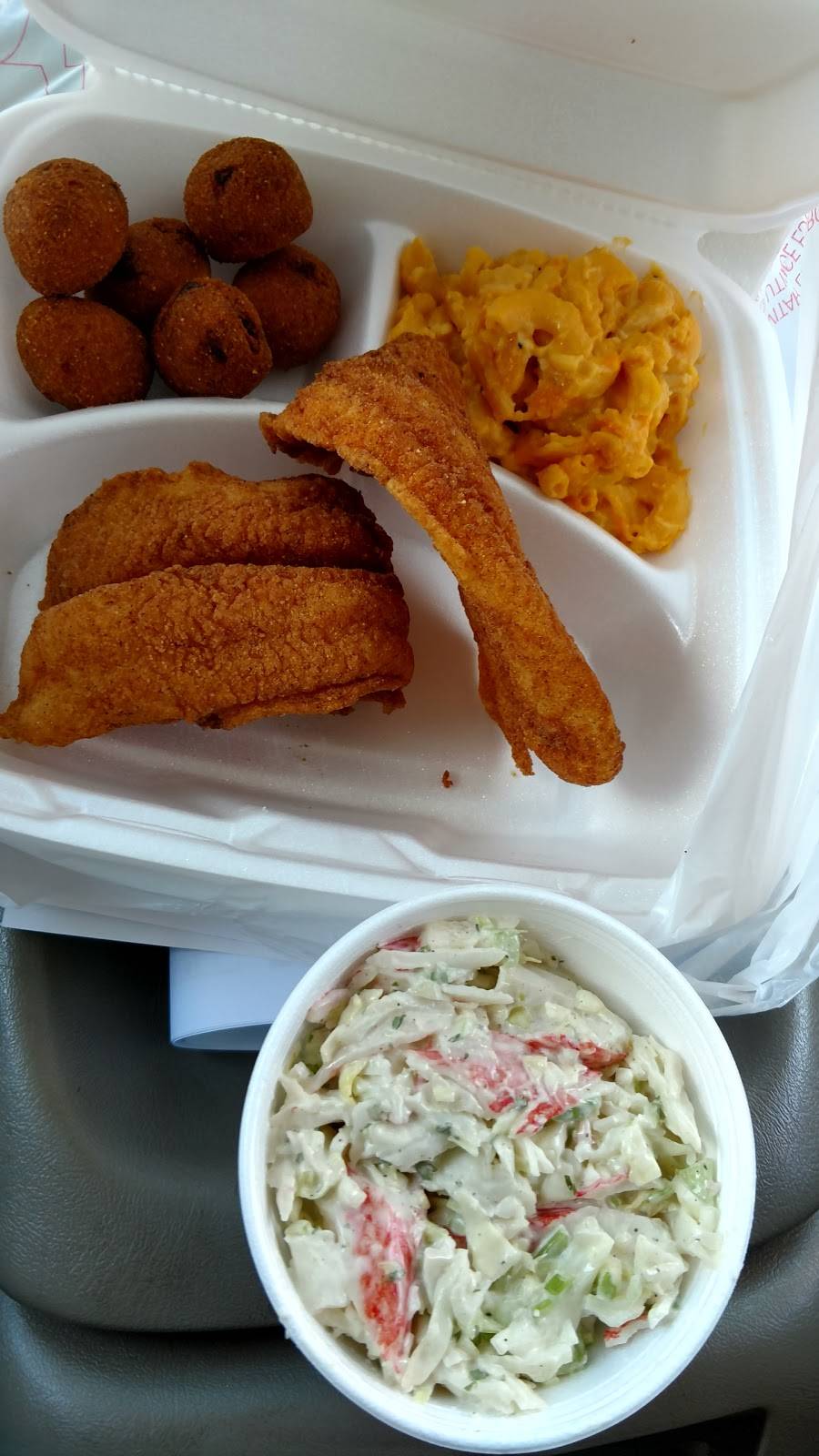 Stuarts Fresh Catch | restaurant | 2400 Mechanicsville Turnpike, Richmond, VA 23223, USA | 8046433474 OR +1 804-643-3474