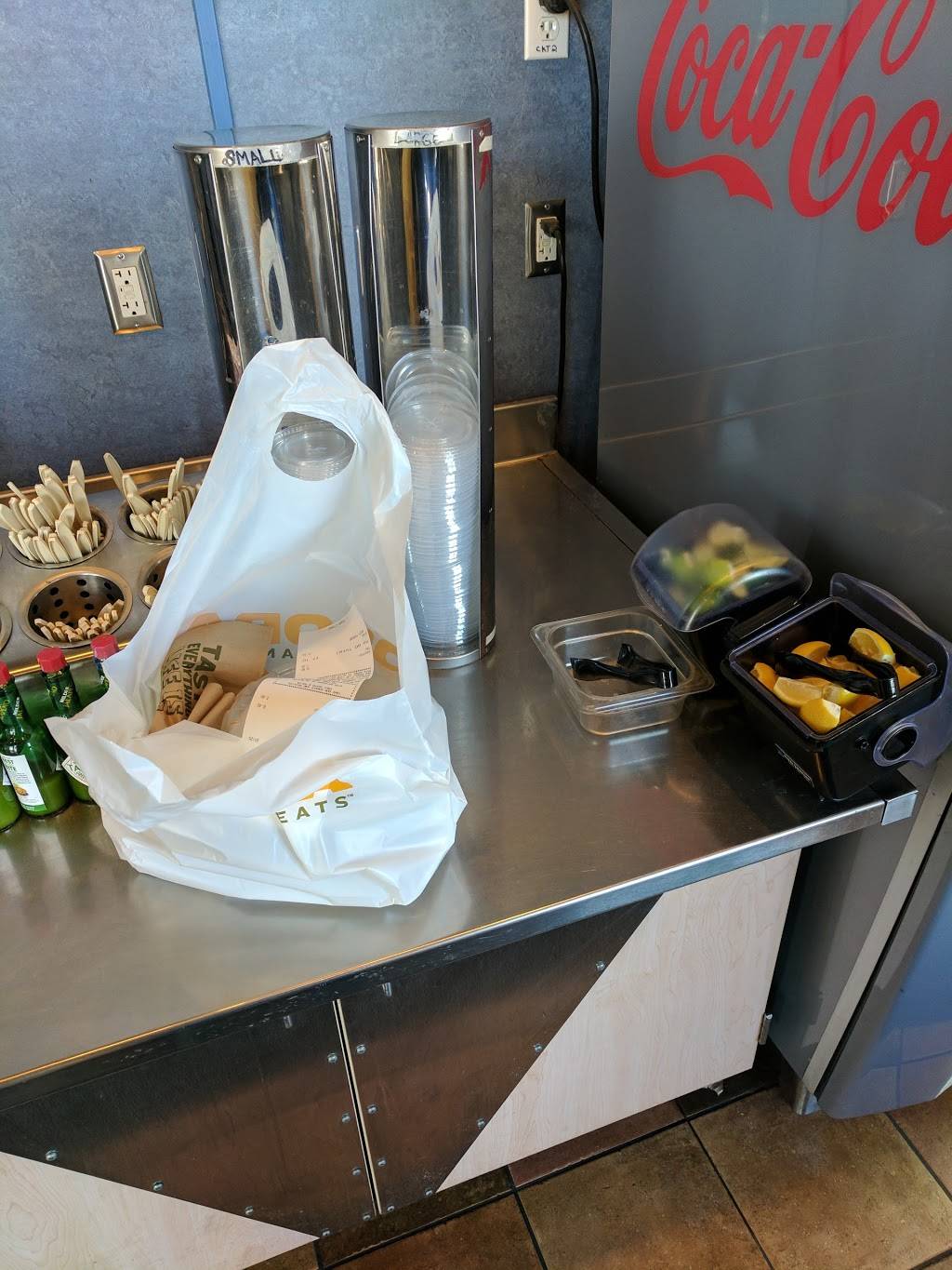 QDOBA Mexican Eats | restaurant | 301 S Bryant Ave, Edmond, OK 73034, USA | 4055135200 OR +1 405-513-5200