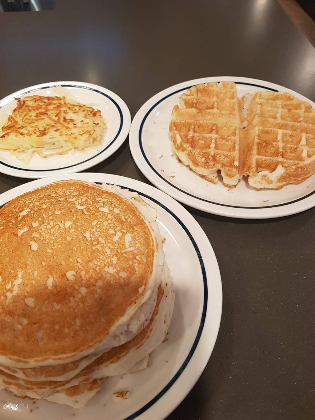 IHOP | restaurant | 410 S College Mall Rd, Bloomington, IN 47401, USA | 8123398760 OR +1 812-339-8760