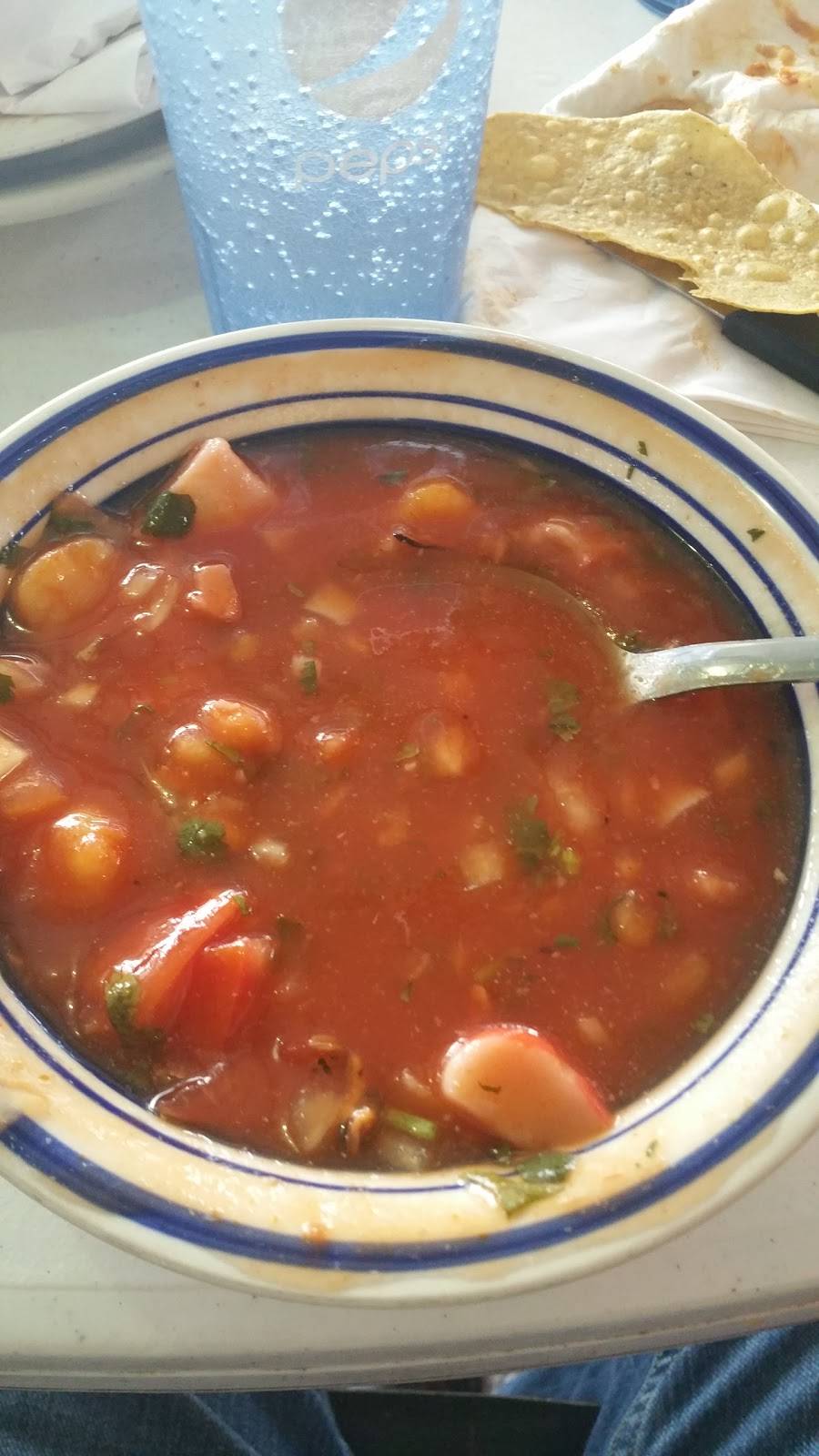 Family Buffet | restaurant | 521 Dundee Ave, East Dundee, IL 60118, USA | 8478366887 OR +1 847-836-6887