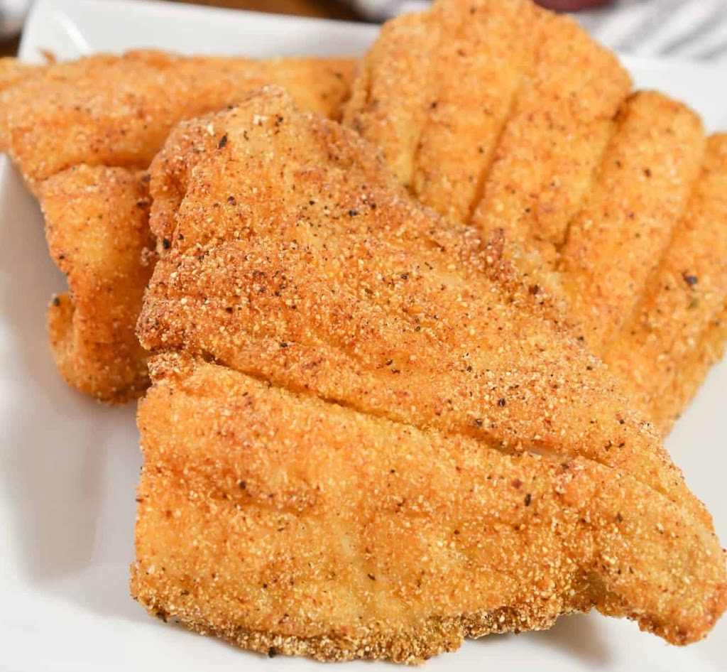 North Ave Eats/jrsmokehousebbq llc catering | restaurant | 946 North Ave, Waukegan, IL 60085, USA | 2243817391 OR +1 224-381-7391