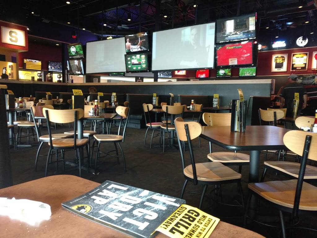 Buffalo Wild Wings | meal takeaway | 5775 Beckley Rd Suite 655, Battle Creek, MI 49015, USA | 2699799464 OR +1 269-979-9464