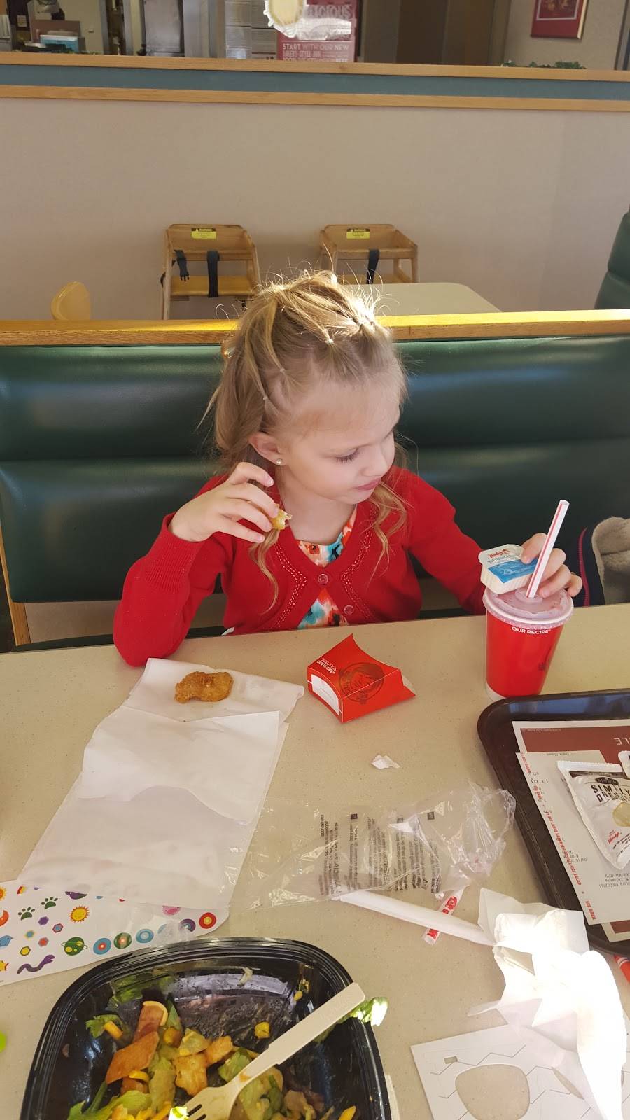 Wendys | restaurant | 929 W Columbia Ave, Battle Creek, MI 49015, USA | 2699644912 OR +1 269-964-4912