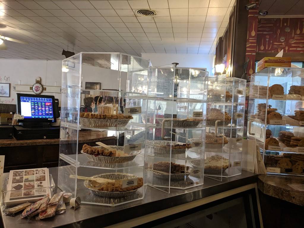 Must Be Heaven | restaurant | 107 W Alamo St, Brenham, TX 77833, USA | 9798308536 OR +1 979-830-8536