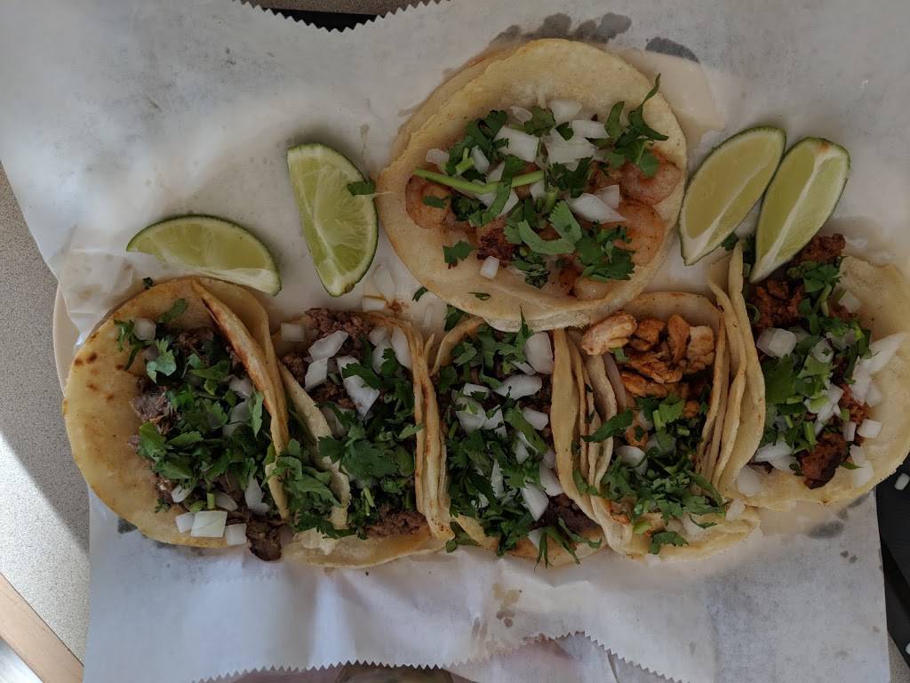 Speedy Burrito | restaurant | 307 W Main St, Lebanon, TN 37087, USA | 6157844071 OR +1 615-784-4071