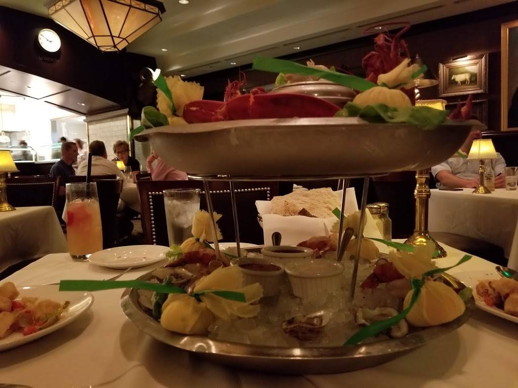 The Capital Grille | restaurant | 5340 N River Rd, Rosemont, IL 60018, USA | 8476718125 OR +1 847-671-8125
