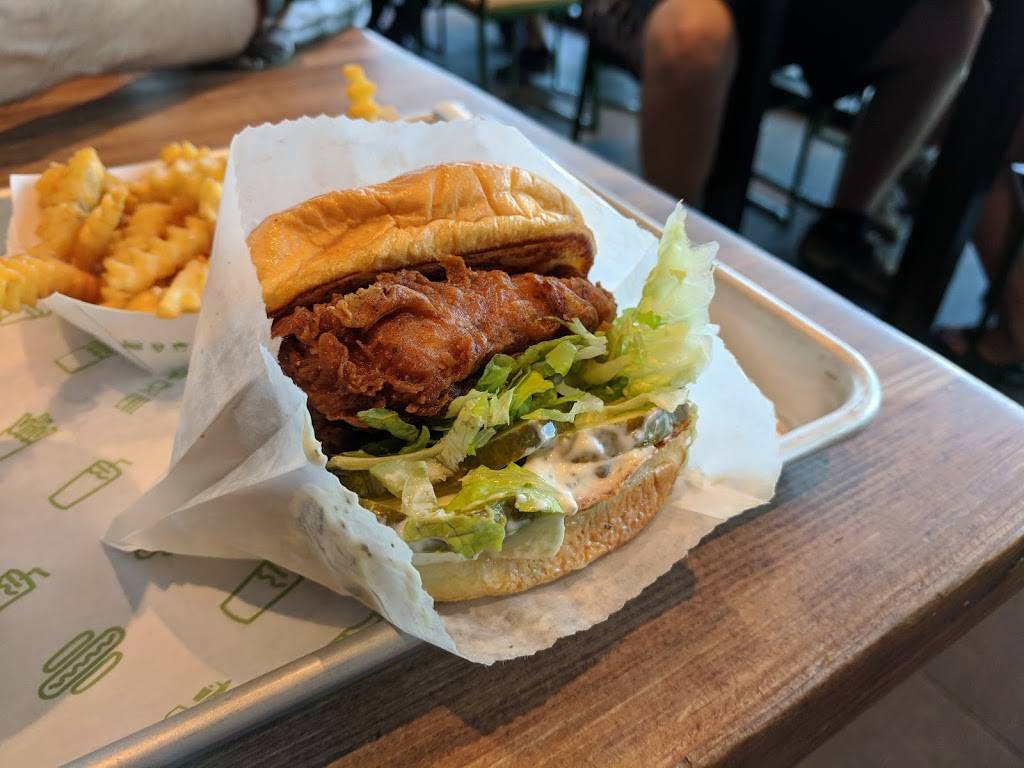 Shake Shack | restaurant | 1100 S Lamar Blvd #2100, Austin, TX 78704, USA | 5127170430 OR +1 512-717-0430