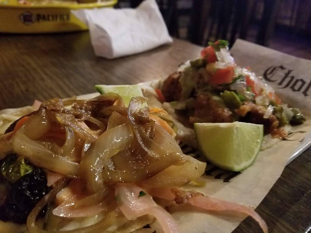 Cholita Tacos | restaurant | 1001 Broad Ripple Ave, Indianapolis, IN 46220, USA | 3173895555 OR +1 317-389-5555