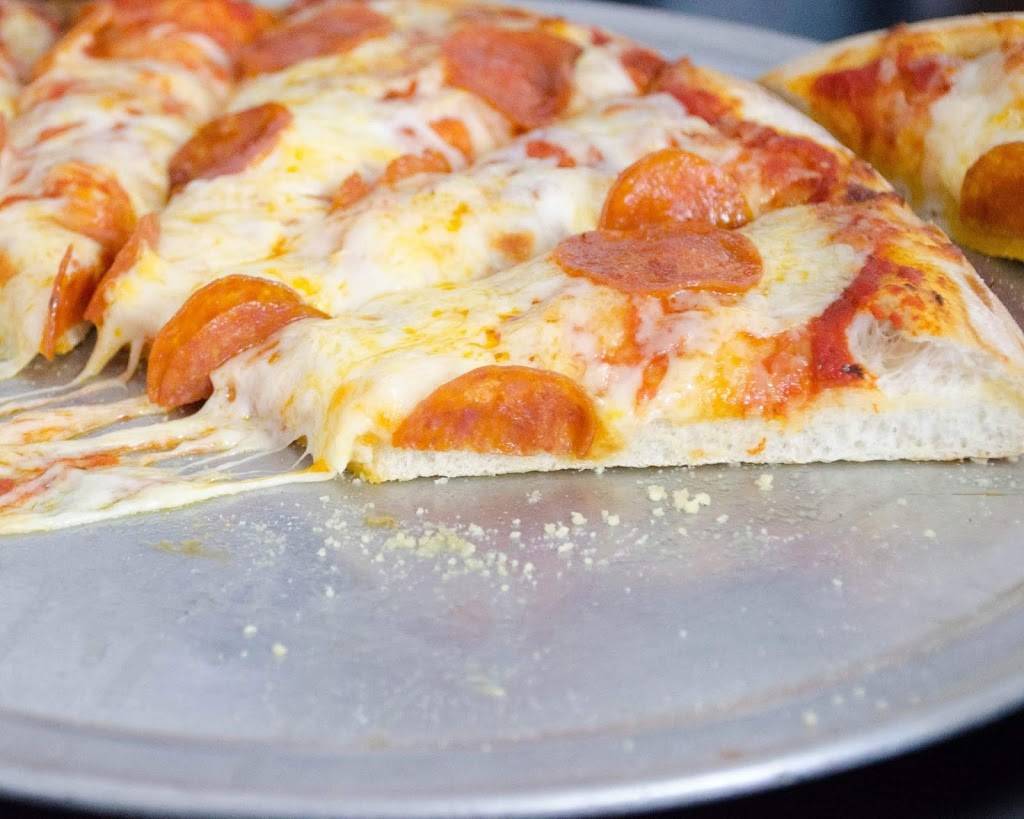 Salinas Pizza | restaurant | 988 Acosta Plaza, Salinas, CA 93905, USA | 8317541010 OR +1 831-754-1010