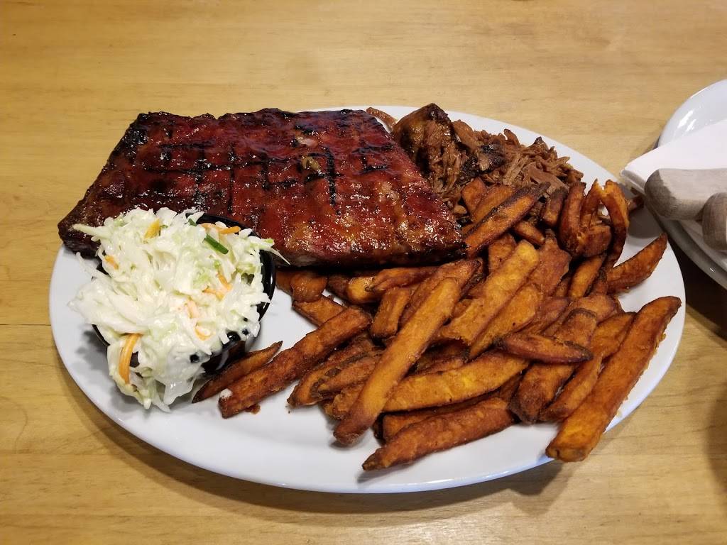 Camp 31 | restaurant | 22 Paris Rd, Paris, ON N3L 5X2, Canada | 5194423560 OR +1 519-442-3560