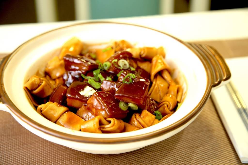 Dumpling Garden | restaurant | 108A N Rengstorff Ave, Mountain View, CA 94043, USA | 6509677334 OR +1 650-967-7334