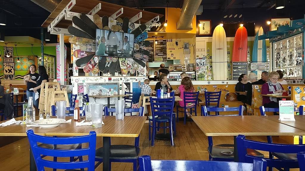 Wahoos Fish Taco | restaurant | 7980 Northfield Blvd, Denver, CO 80238, USA | 3035740466 OR +1 303-574-0466