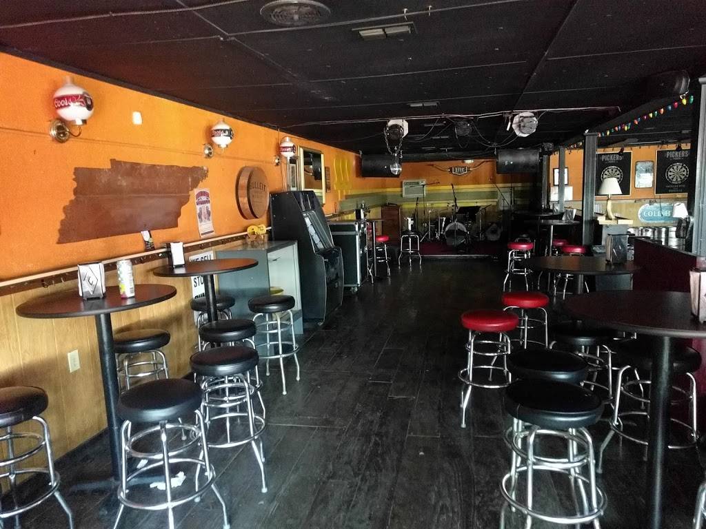 Dees Country Cocktail Lounge | night club | 102 E Palestine Ave, Madison, TN 37115, USA | 6158528827 OR +1 615-852-8827