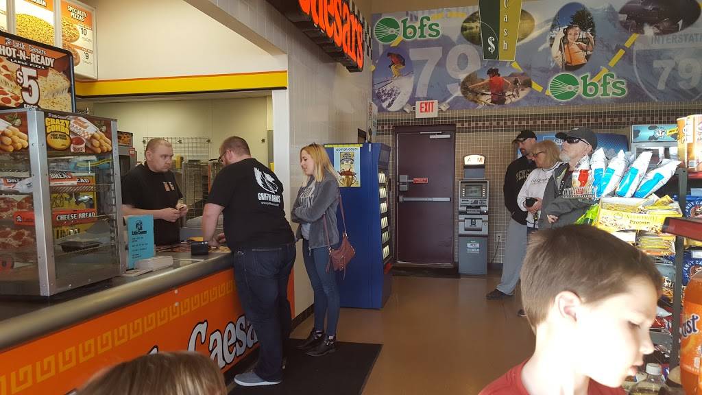 Little Caesars Pizza | meal takeaway | 201 W Main St, Grove City, PA 16127, USA | 7244584323 OR +1 724-458-4323