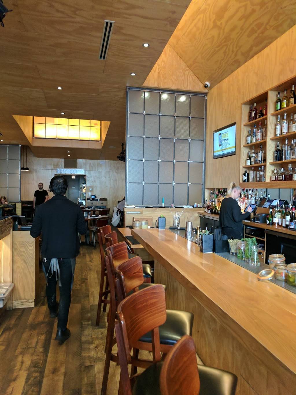 Umami Burger Wicker Park | restaurant | 1480 N Milwaukee Ave, Chicago, IL 60622, USA | 7734232005 OR +1 773-423-2005