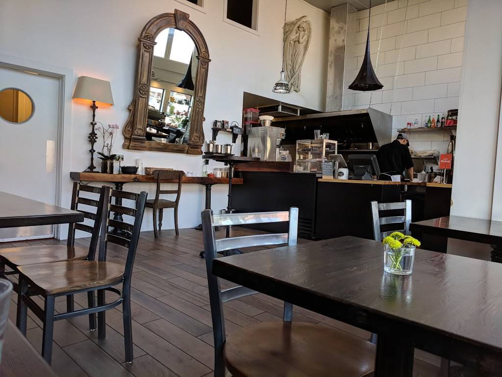 La Capilla | restaurant | 1106 University Ave, Berkeley, CA 94702, USA | 5105294906 OR +1 510-529-4906