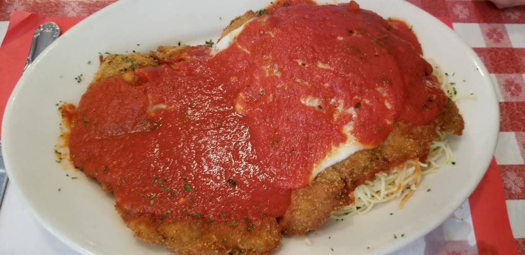 Melonis Restaurant | restaurant | 105 W Main St, Uniontown, PA 15401, USA | 7244372061 OR +1 724-437-2061