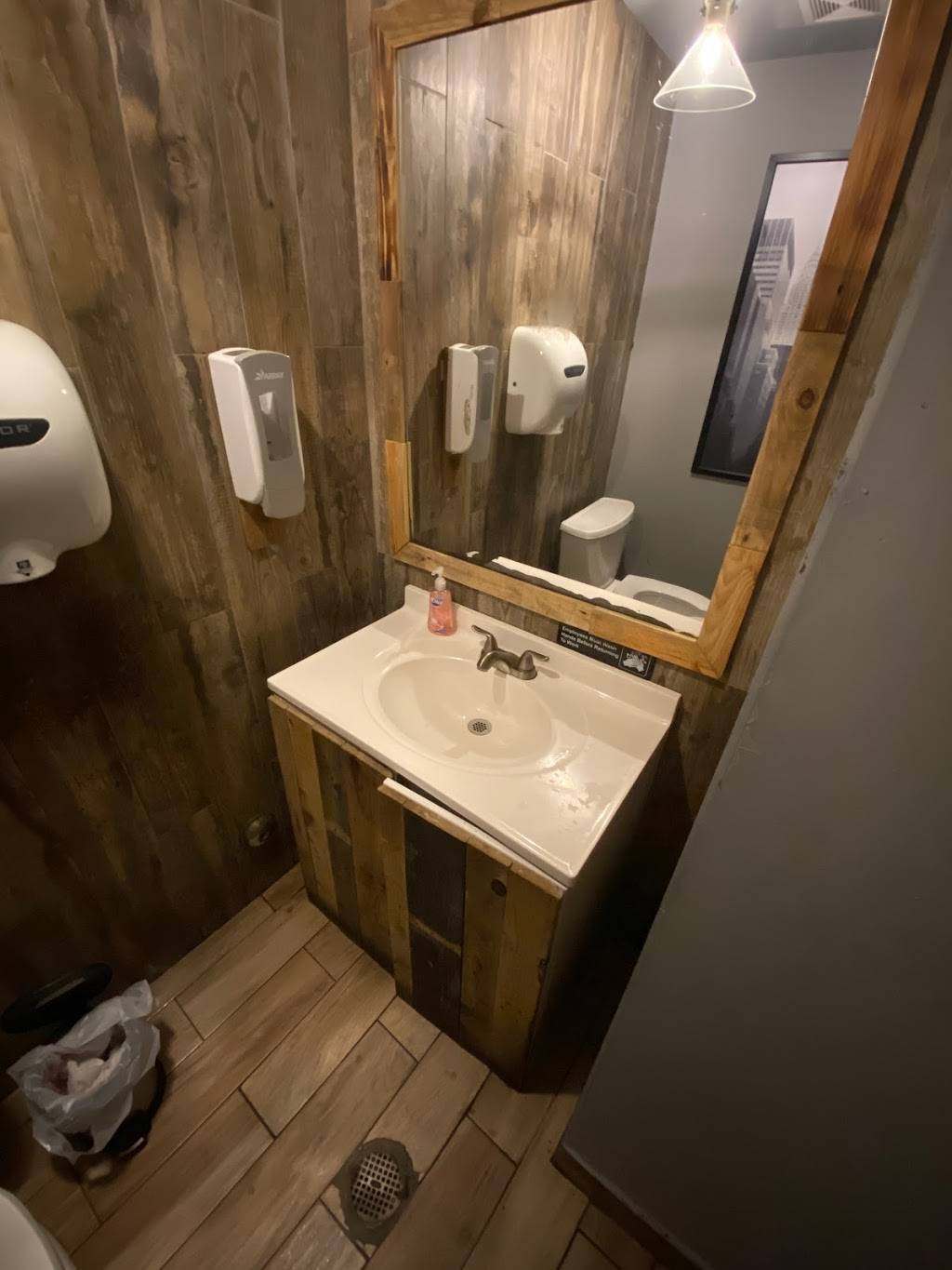 STREET Kitchen Miami | restaurant | 9460 Harding Ave, Surfside, FL 33154, USA | 3057638267 OR +1 305-763-8267