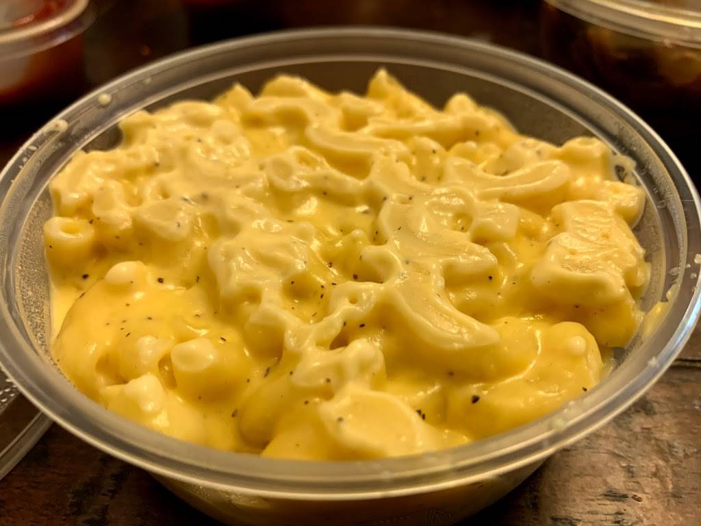 Erics Family Barbecue | restaurant | 12345 W Indian School Rd, Avondale, AZ 85392, USA | 6232480148 OR +1 623-248-0148