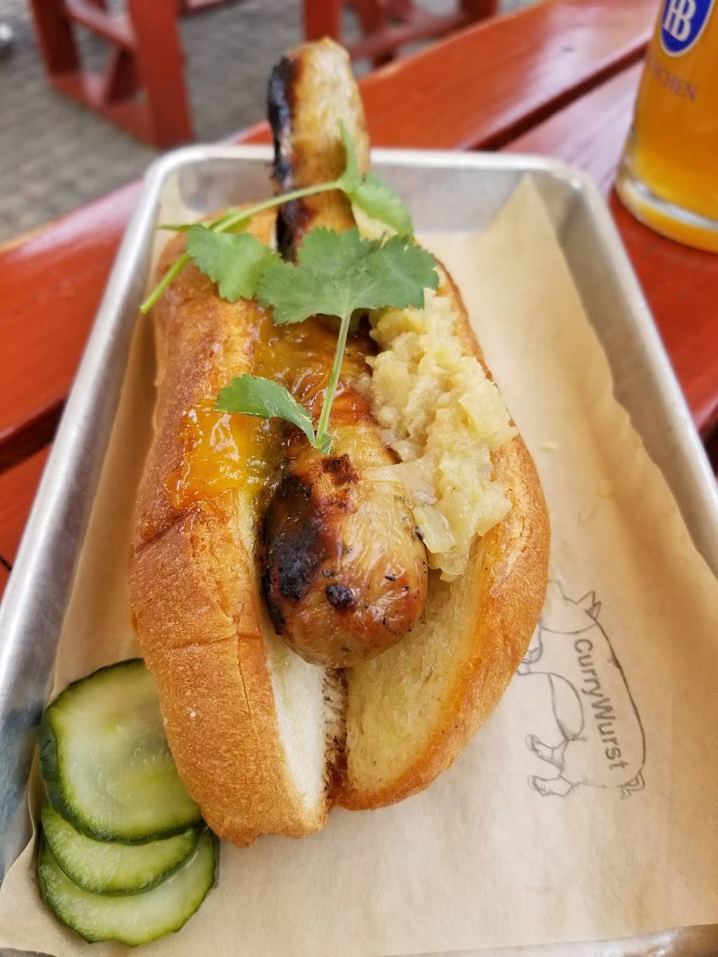 Brat Haus | restaurant | 3622 N Scottsdale Rd, Scottsdale, AZ 85251, USA | 4809474006 OR +1 480-947-4006