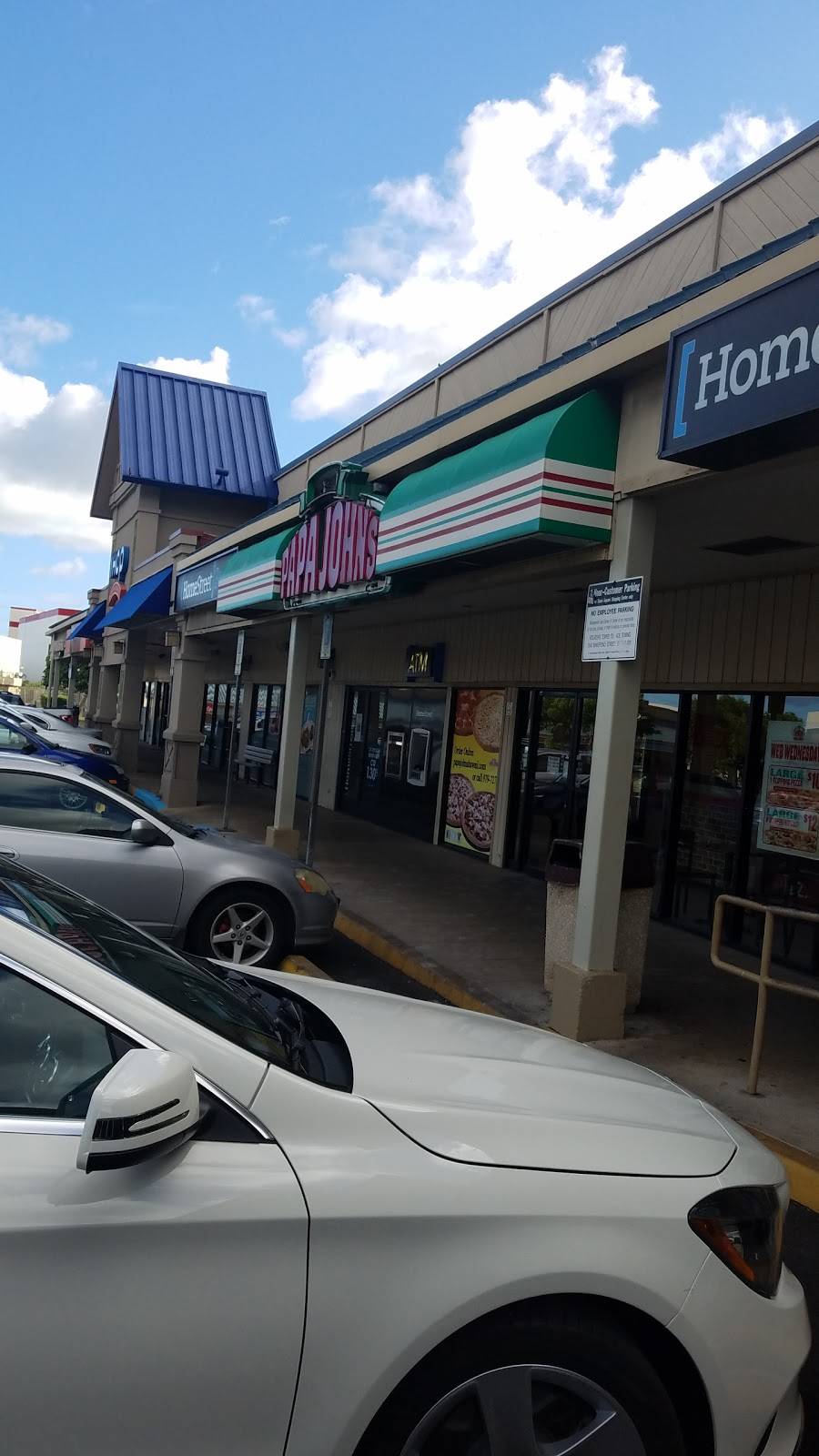 Papa Johns Pizza | restaurant | 98-1254 Kaahumanu St, Pearl City, HI 96782, USA | 8084837272 OR +1 808-483-7272