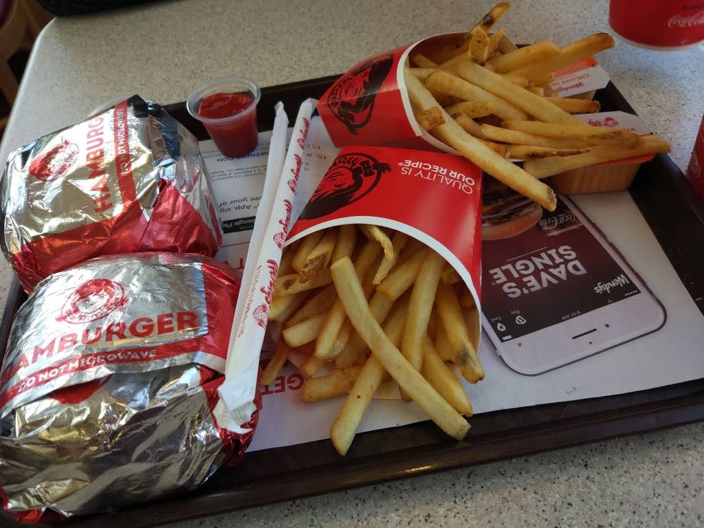 Wendys | restaurant | 310 Lansing Rd, Charlotte, MI 48813, USA | 5175437438 OR +1 517-543-7438