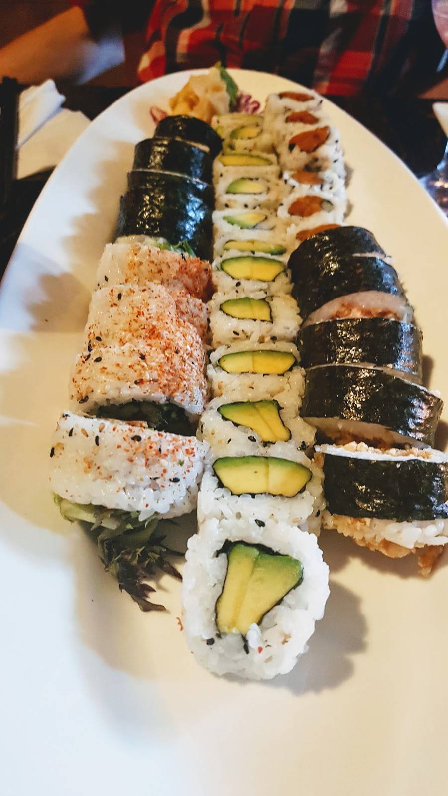 Sata Sushi | restaurant | 3349 Rue Ontario E, Montréal, QC H1W 1P8, Canada | 5145107282 OR +1 514-510-7282