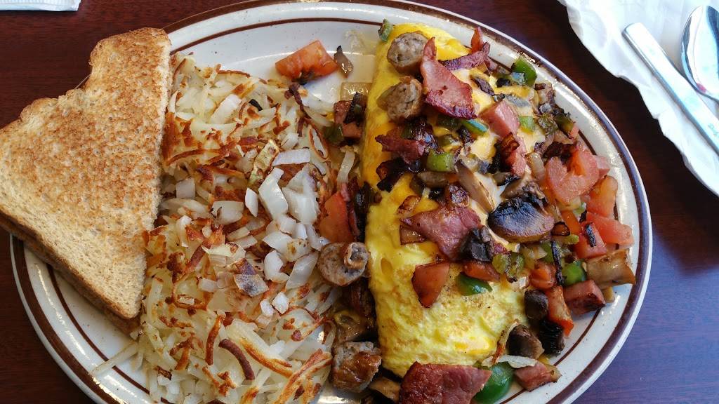 Golden Pancake Restaurant | restaurant | 10216 Natural Bridge Rd, St. Louis, MO 63134, USA | 3144270420 OR +1 314-427-0420