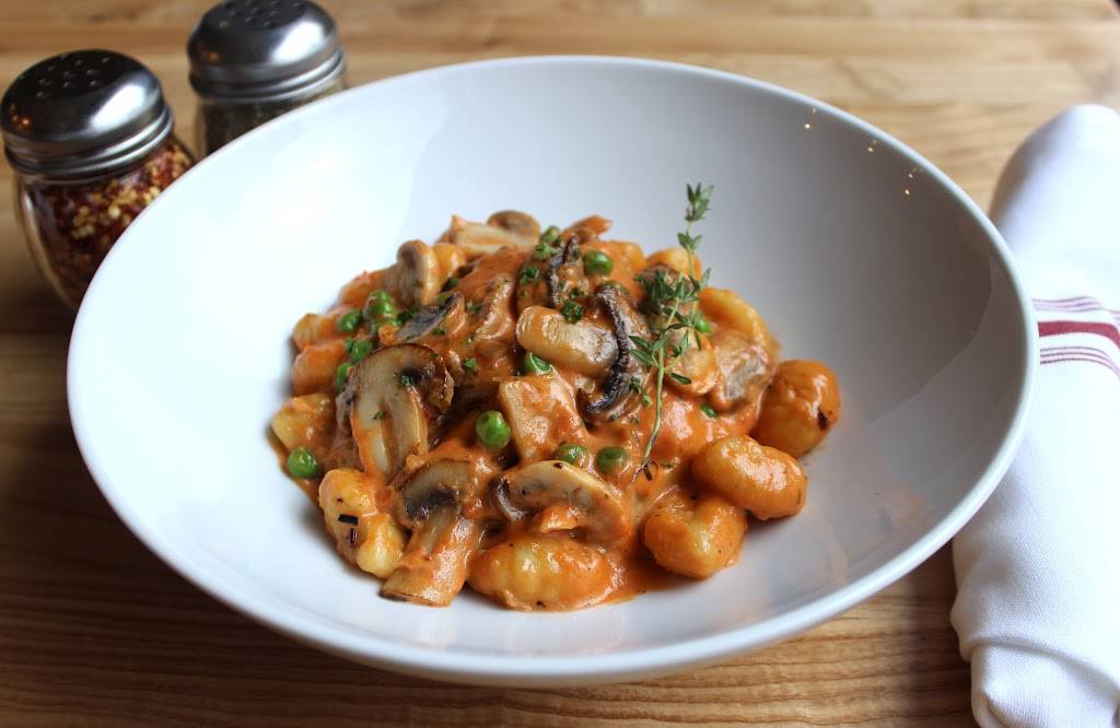 Zig Zag Kitchen | meal delivery | 1733 N Halsted St, Chicago, IL 60614, USA | 7734722222 OR +1 773-472-2222