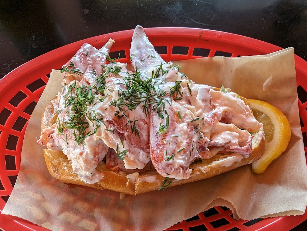 Lobster Babe | restaurant | 466 Westcott St, Syracuse, NY 13210, USA | 3155223299 OR +1 315-522-3299