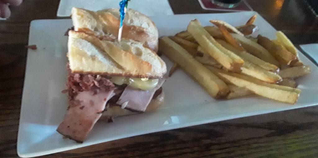 Churchill Arms Pub | restaurant | 649 E Bidwell St, Folsom, CA 95630, USA | 9169843706 OR +1 916-984-3706