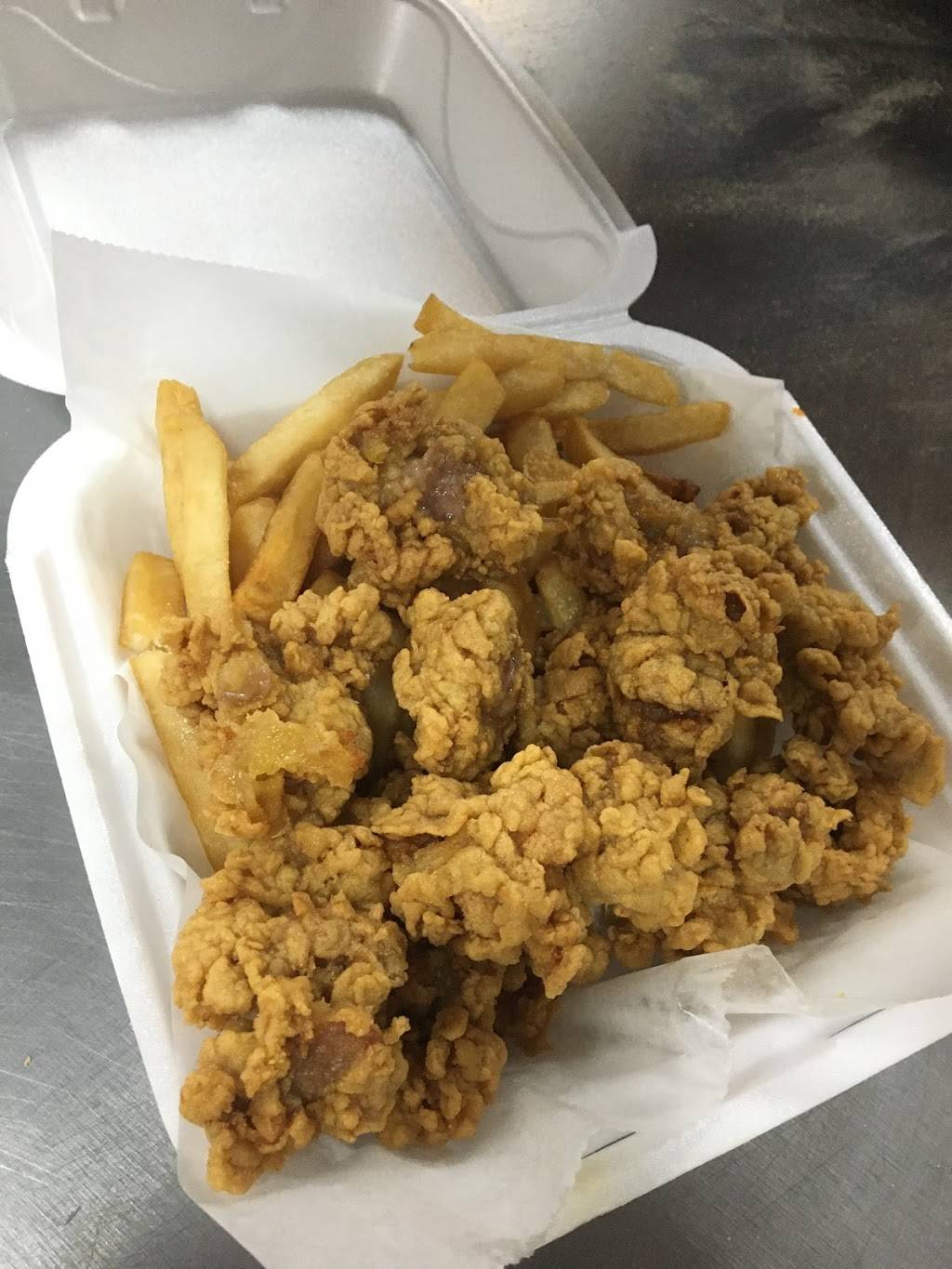 JJ Fish & Chicken | restaurant | 5849 Summer Ave, Memphis, TN 38134, USA | 9013831666 OR +1 901-383-1666