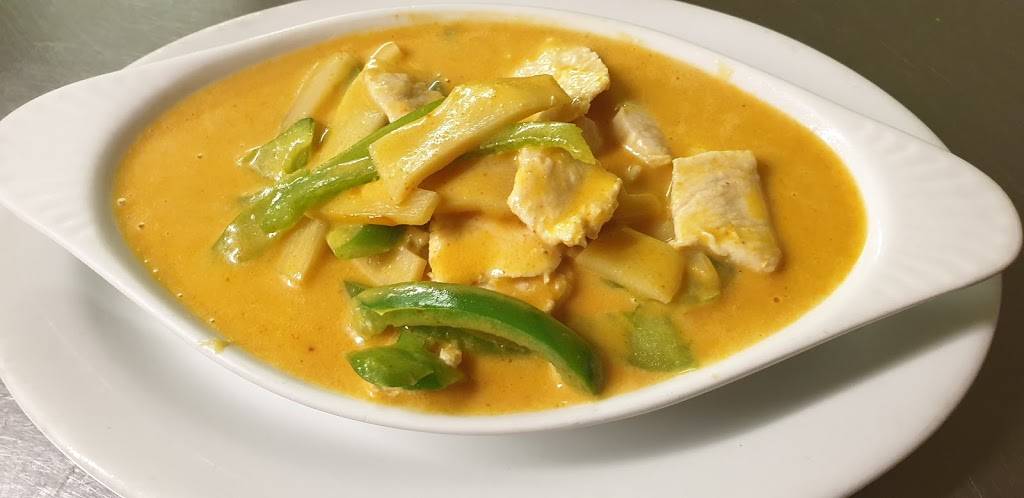 Thai Village Restaurant | restaurant | 419 E Port Hueneme Rd, Port Hueneme, CA 93041, USA | 8054887364 OR +1 805-488-7364