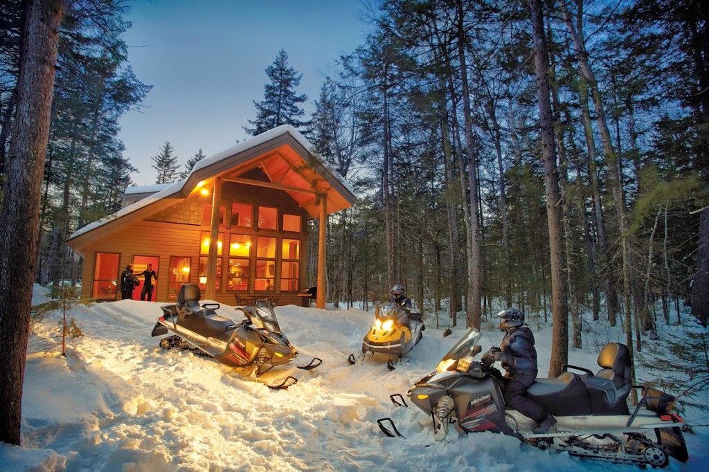 New England Outdoor Center | restaurant | 30 Twin Pines Rd, Millinocket, ME 04462, USA | 2077235438 OR +1 207-723-5438