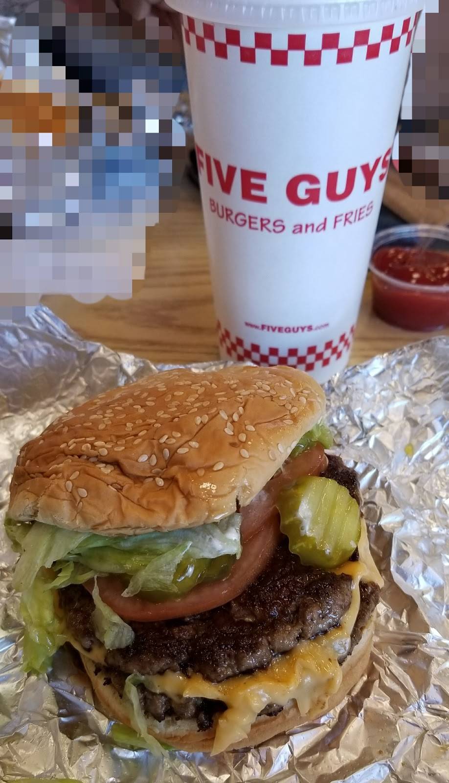 Five Guys | meal takeaway | 1928 S Commons, Federal Way, WA 98003, USA | 2538391425 OR +1 253-839-1425