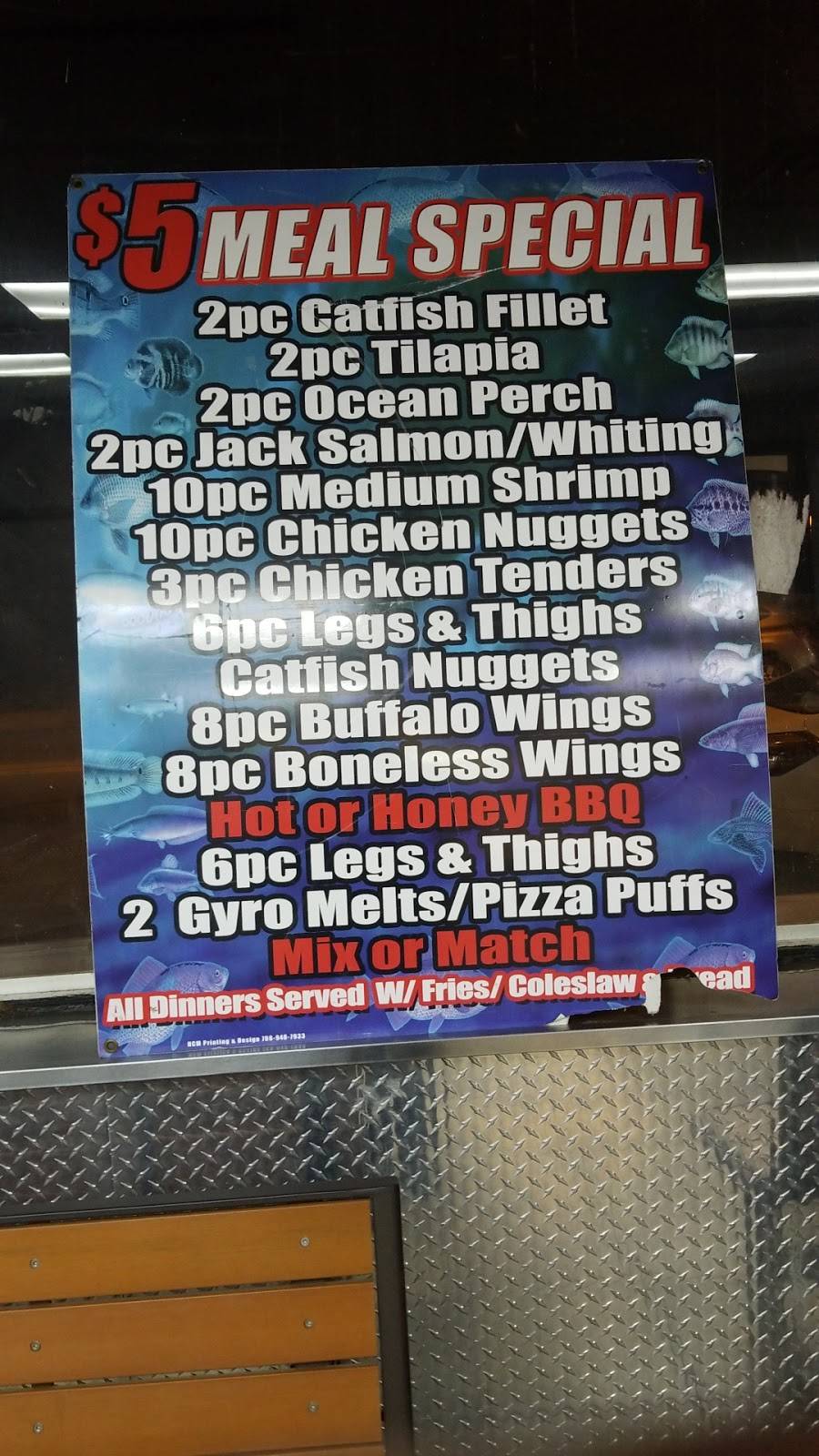 J J Fish & Chicken | restaurant | 201 E 43rd St, Chicago, IL 60653, USA | 7732851841 OR +1 773-285-1841