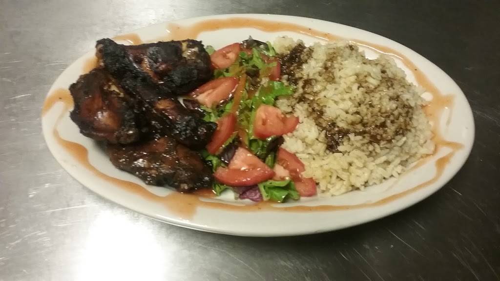 Evangadi sports bar | restaurant | 953 Bonifant St, Silver Spring, MD 20910, USA | 3015850555 OR +1 301-585-0555