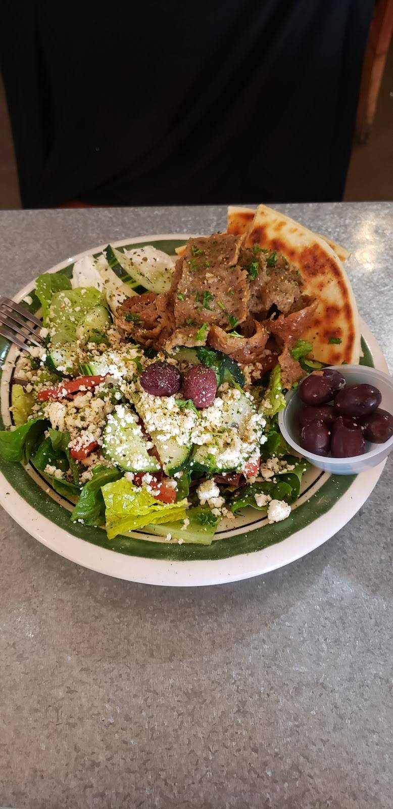 Mina & Dimis Greek House | restaurant | 7159 W US Hwy 90, San Antonio, TX 78227, USA | 2106743464 OR +1 210-674-3464