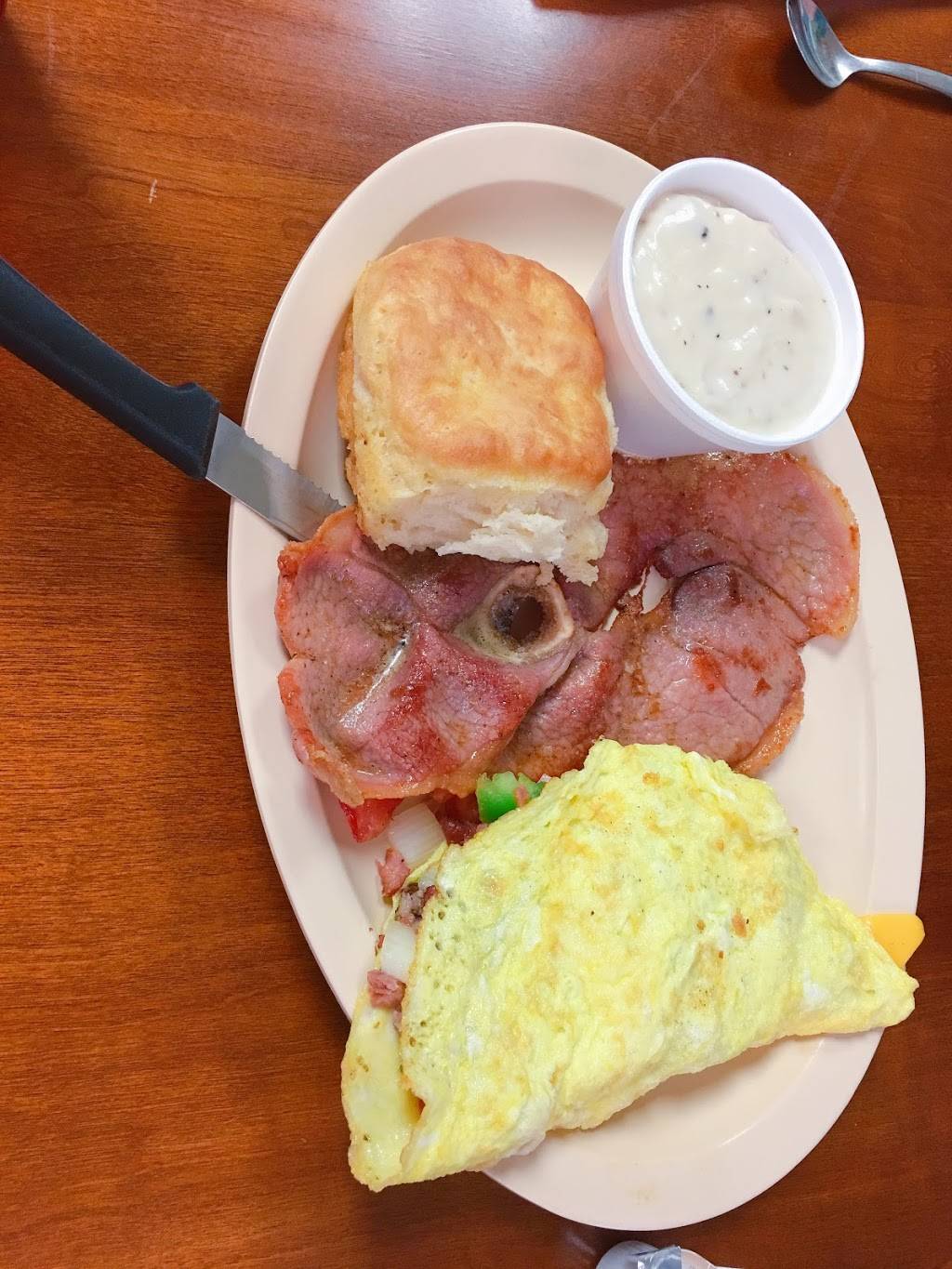 A & J Diner | restaurant | 110 N Tatum St, Woodbury, TN 37190, USA | 6155631111 OR +1 615-563-1111