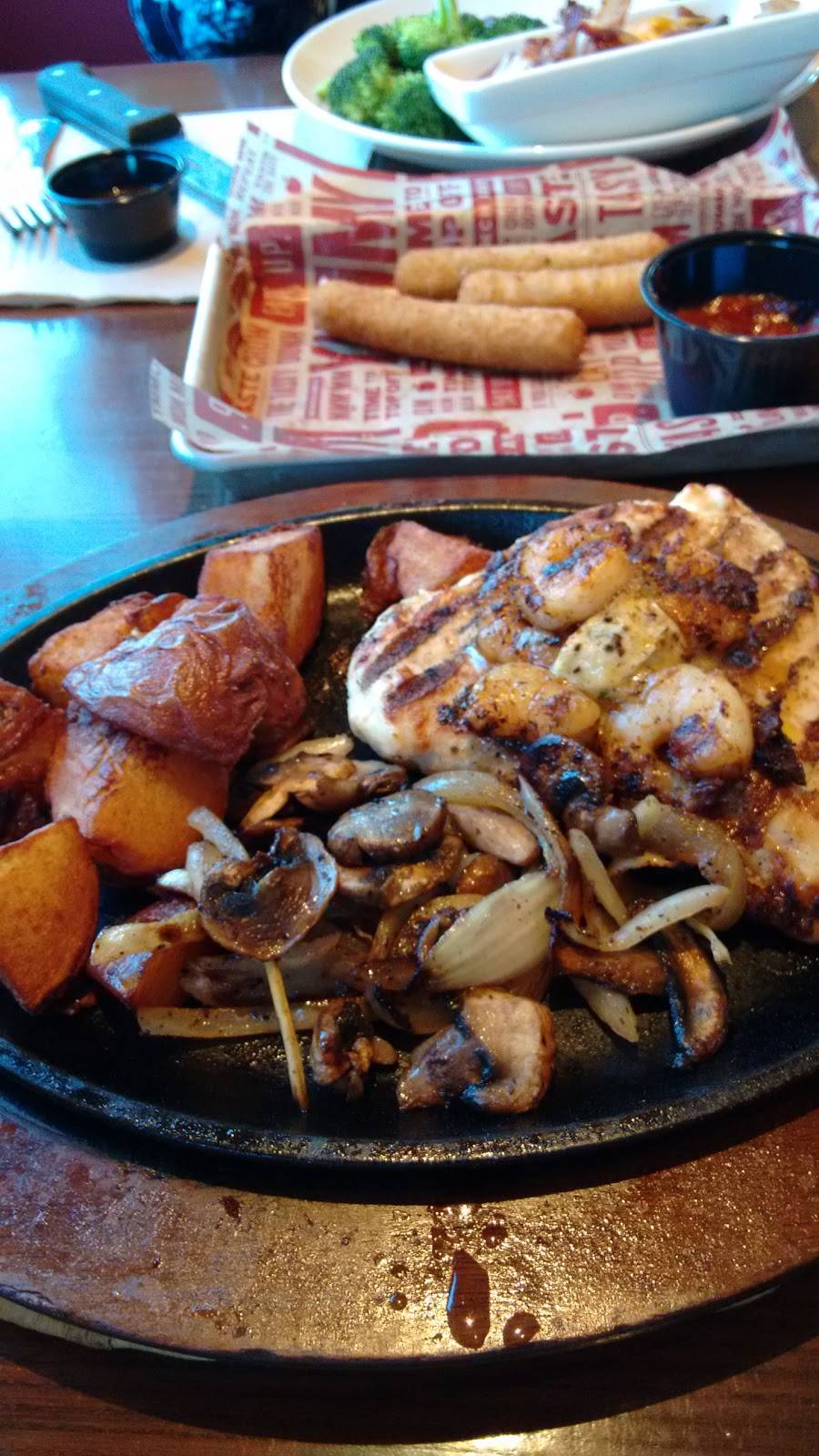 Applebees Grill + Bar | restaurant | 665 W Fleming Dr, Morganton, NC 28655, USA | 8284322940 OR +1 828-432-2940